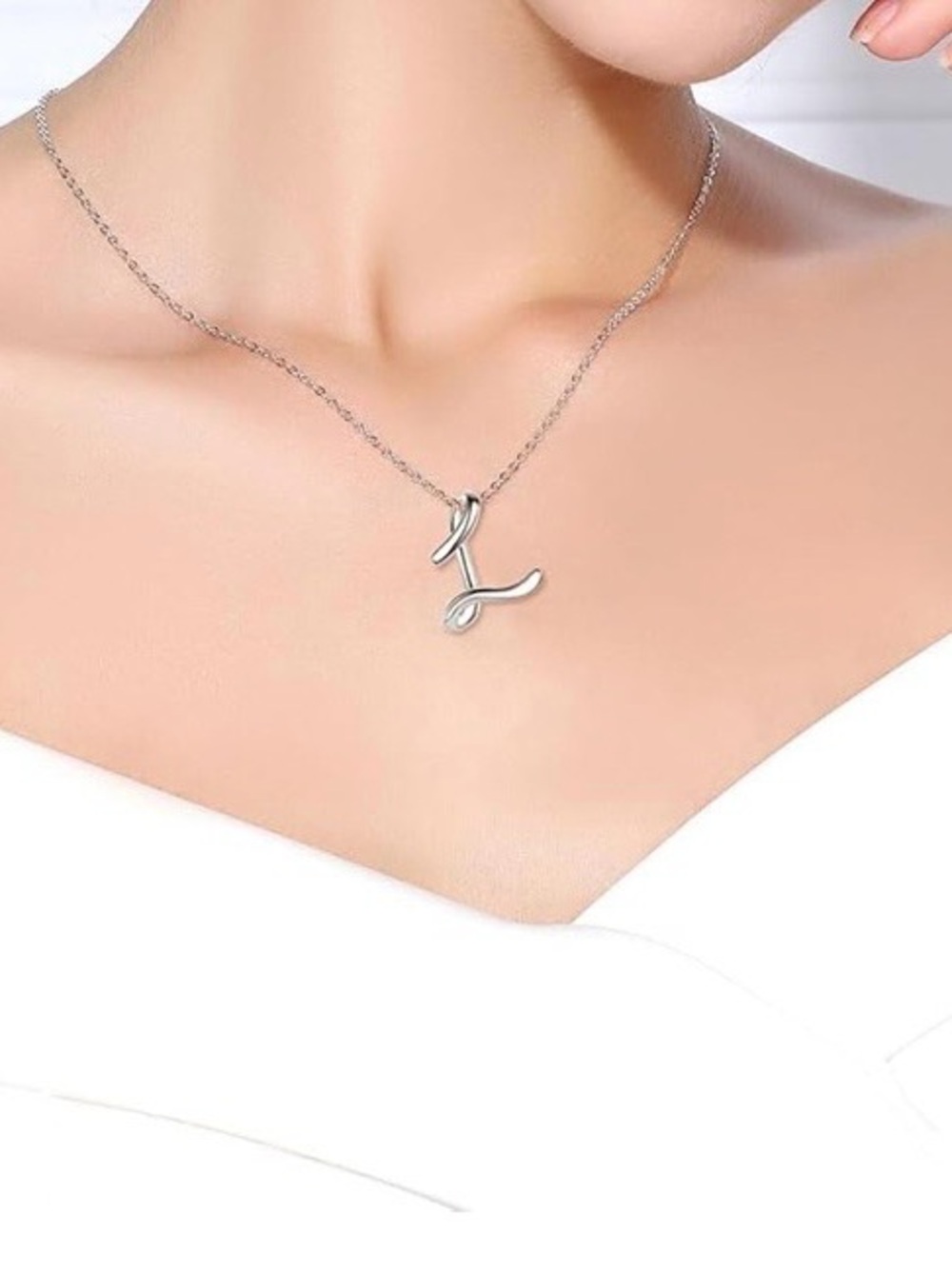 Eudora Silver Initial 'L' Pendant Necklace - Women's Jewelry
